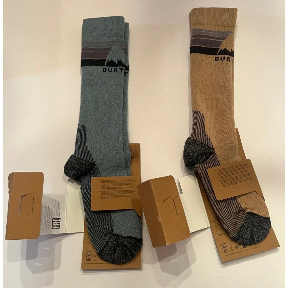 BURTON 2 Pair Woman's Emblem Midweight Socks Size‎ S/M 4-6.5